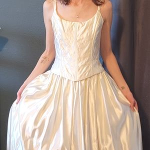 Vintage Ivory Jessica McClintock / Gunne Sax Wedding / Prom Gown